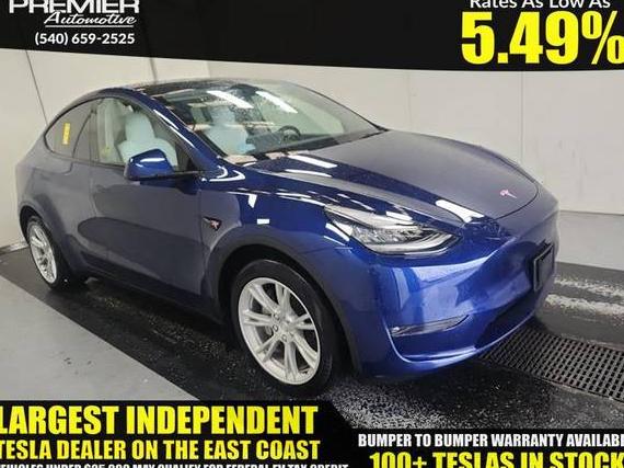 TESLA MODEL Y 2021 5YJYGDEE8MF195198 image